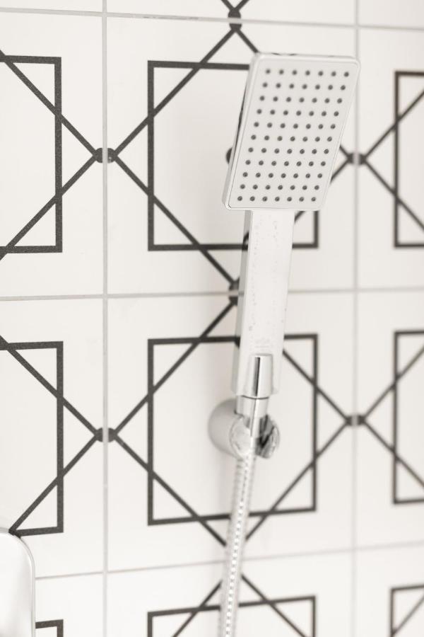 Luxury #4 By Ototo Apartment Tesalonika Bagian luar foto
