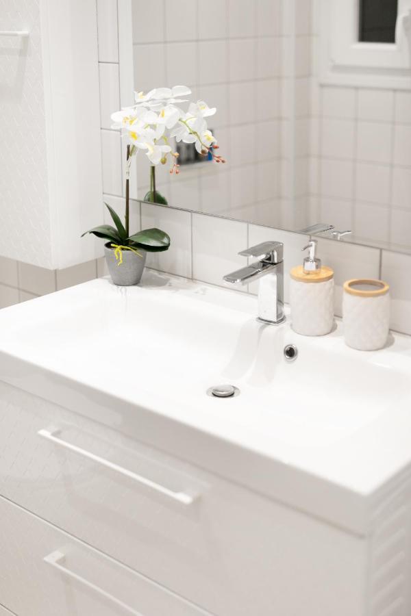 Luxury #4 By Ototo Apartment Tesalonika Bagian luar foto